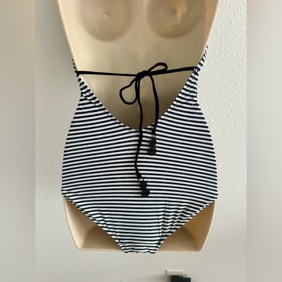 Seafolly NWT Sz US 4 Black White Stripe One-Piece Swim Swimsuit Lace Halter - Picture 8 of 10